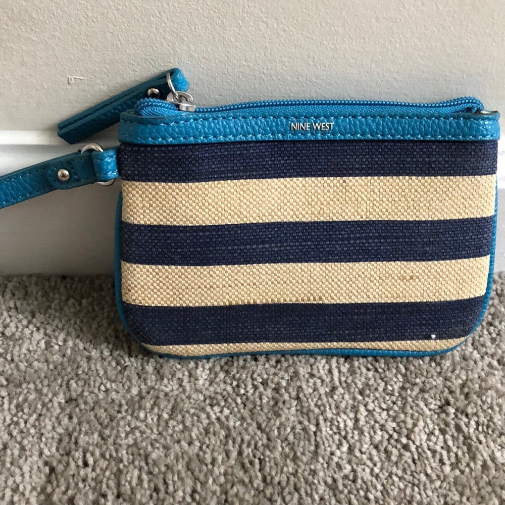 NINE WEST striped coin pouch wristlet